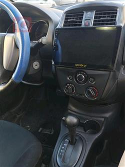 نيسان فيرسا